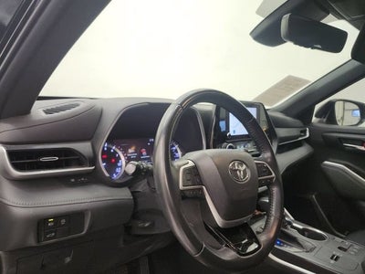 2023 Toyota Highlander XSE