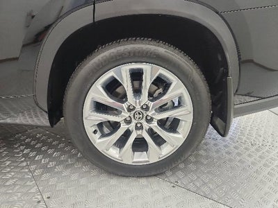 2025 Toyota Highlander Limited