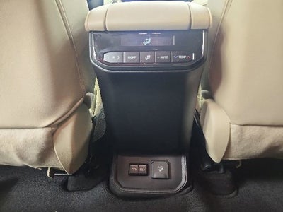 2025 Toyota Highlander Limited