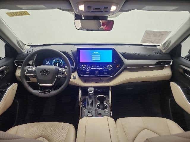 2025 Toyota Highlander Limited