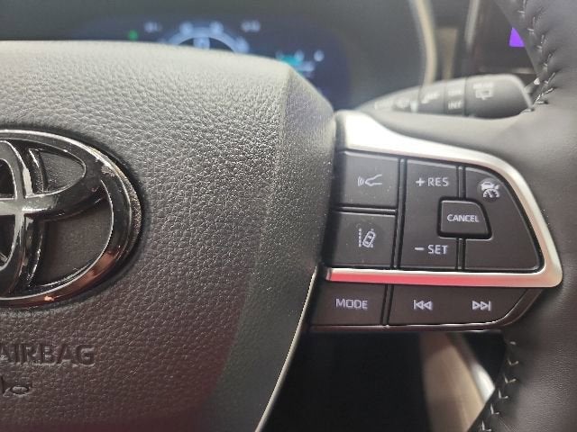 2025 Toyota Highlander Limited