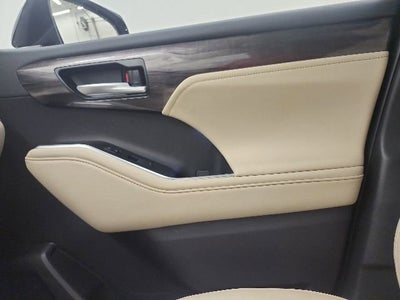 2025 Toyota Highlander Limited