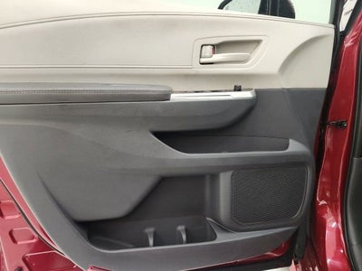 2023 Toyota Sienna LE