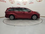 2023 Toyota Sienna LE