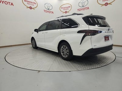 2026 Toyota Sienna LE