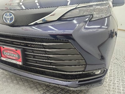 2025 Toyota Sienna XLE