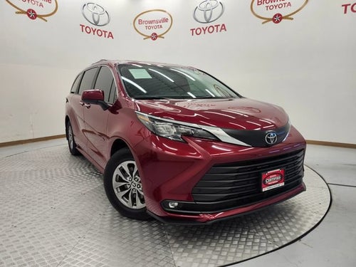2026 Toyota Sienna XLE