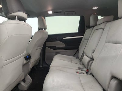 2019 Toyota Highlander LE