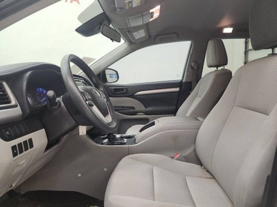 2019 Toyota Highlander LE