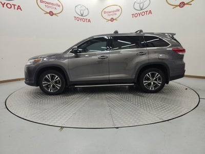 2019 Toyota Highlander LE
