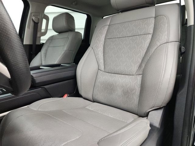 2024 Toyota Tundra 2WD SR5