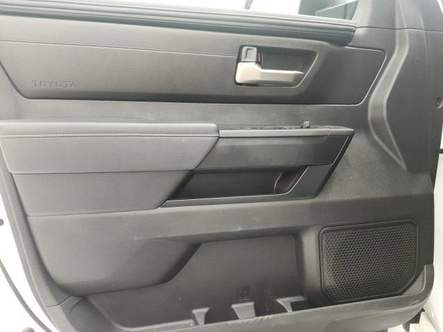 2025 Toyota Tundra 2WD SR5