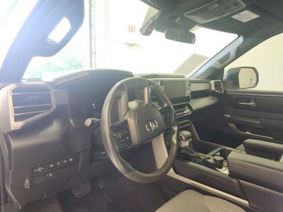 2025 Toyota Tundra 2WD SR5