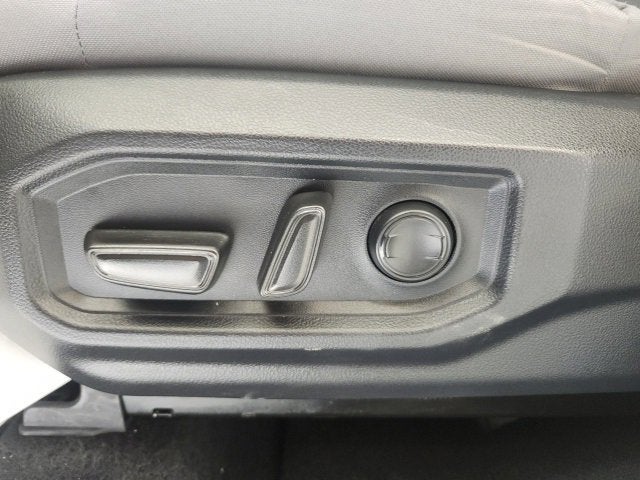 2025 Toyota Tundra 2WD SR5