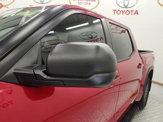 2025 Toyota Tundra 2WD SR5
