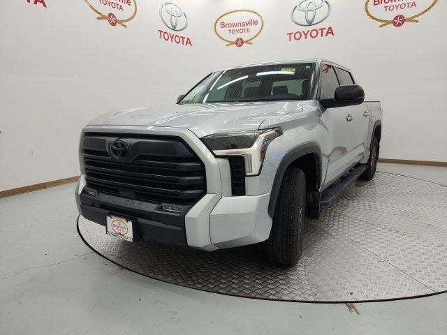 2025 Toyota Tundra 2WD SR5