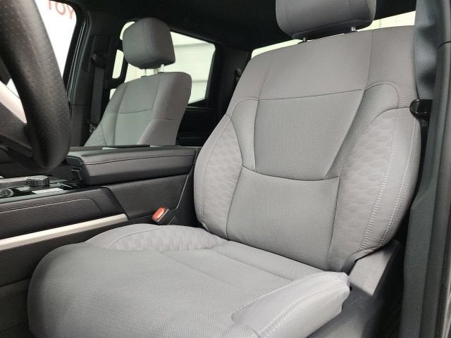 2025 Toyota Tundra 2WD SR5