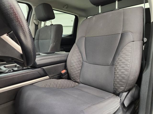 2024 Toyota Tundra 2WD SR5