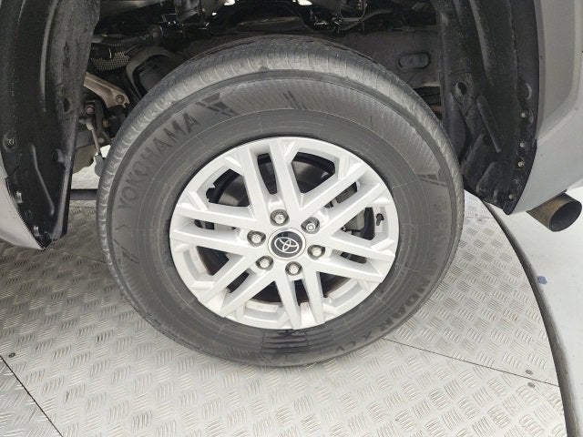 2023 Toyota Tundra 4WD SR5