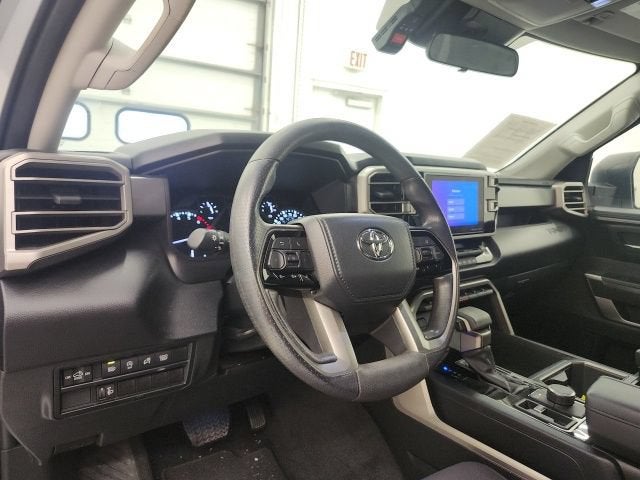 2024 Toyota Tundra 4WD SR5