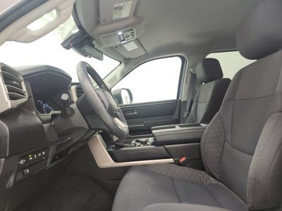 2024 Toyota Tundra 4WD SR5