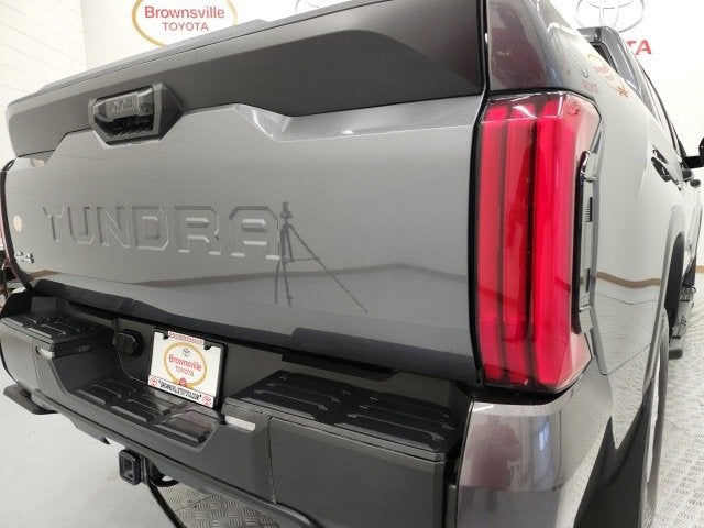 2024 Toyota Tundra 4WD SR5