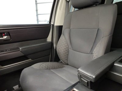 2024 Toyota Tundra 4WD SR5