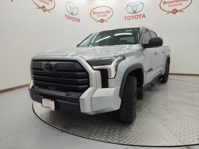 2024 Toyota Tundra 4WD SR5