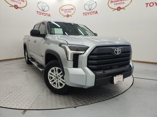 2024 Toyota Tundra 4WD SR5