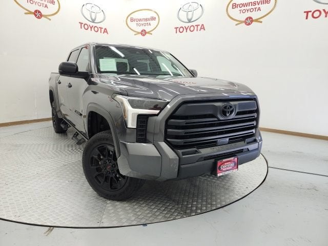 2025 Toyota Tundra 4WD SR5
