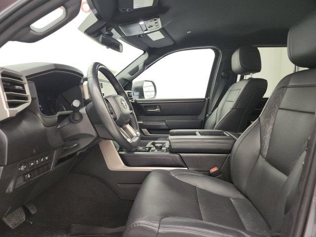 2025 Toyota Tundra 4WD SR5