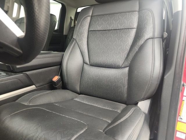 2024 Toyota Tundra 4WD SR5
