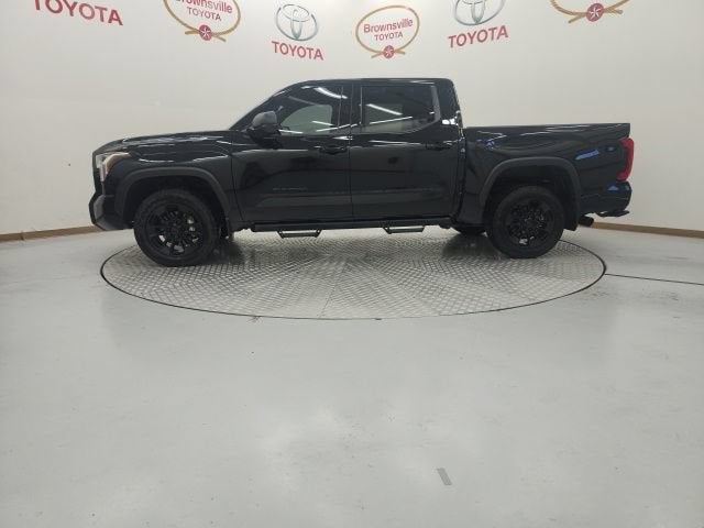 2025 Toyota Tundra 4WD SR5