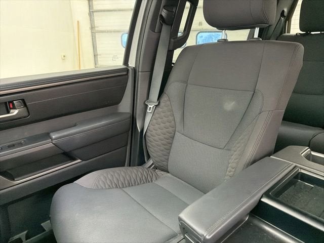 2025 Toyota Tundra 4WD SR5