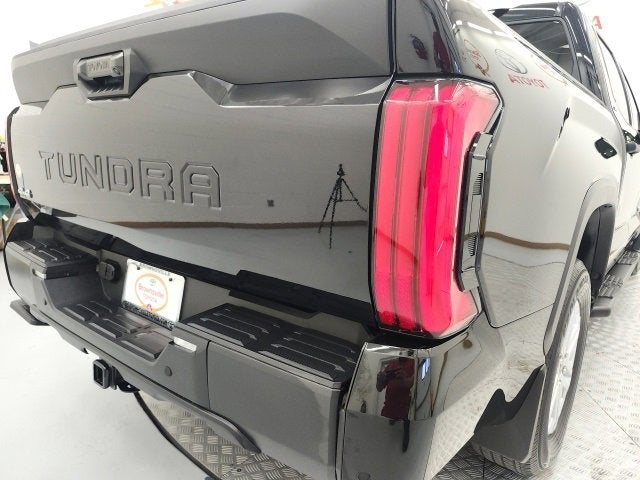 2024 Toyota Tundra 4WD SR5