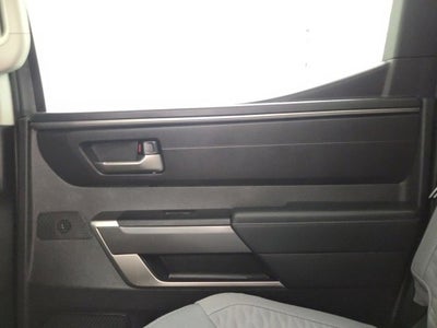 2024 Toyota Tundra 4WD SR5