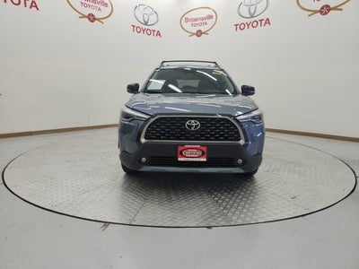 2025 Toyota Corolla Cross XLE
