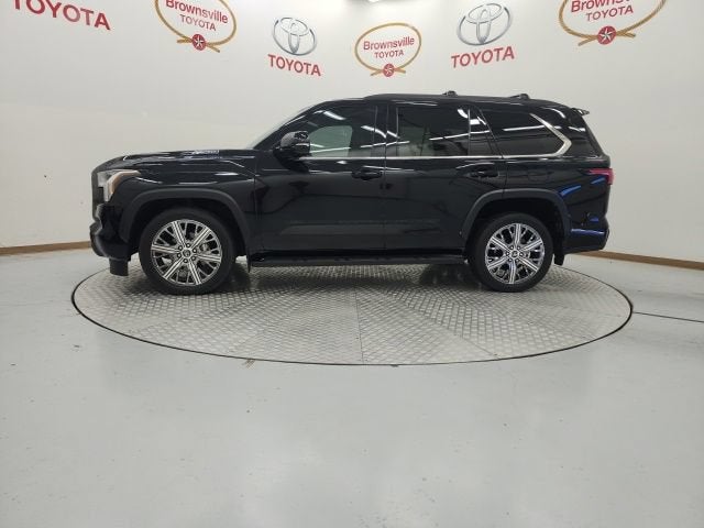 2024 Toyota Sequoia SR5