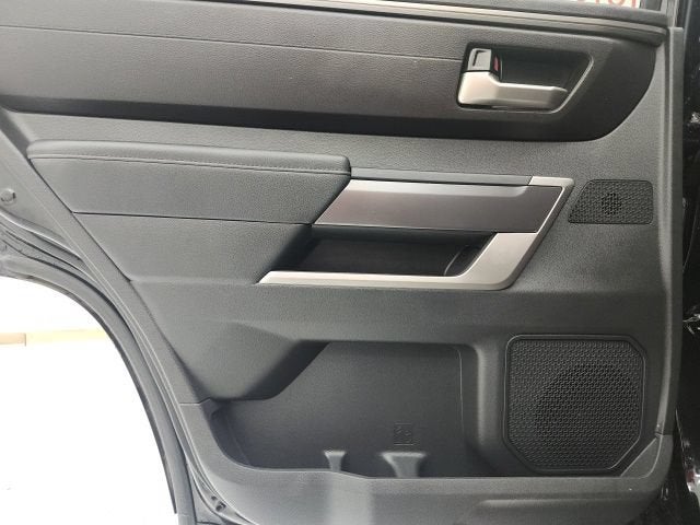 2024 Toyota Sequoia SR5