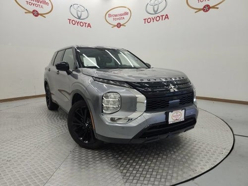 2022 Mitsubishi Outlander SE