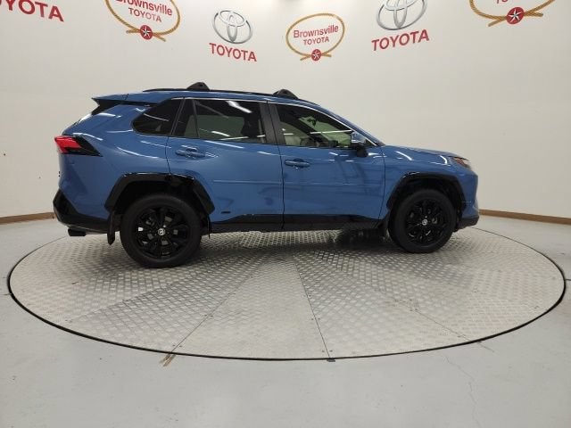 2025 Toyota RAV4 Hybrid SE