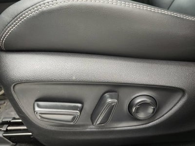 2025 Toyota RAV4 Hybrid XLE Premium