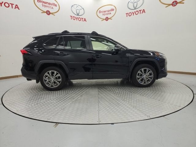 2025 Toyota RAV4 Hybrid XLE Premium