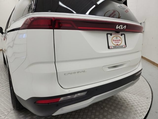 2024 Kia Carnival EX