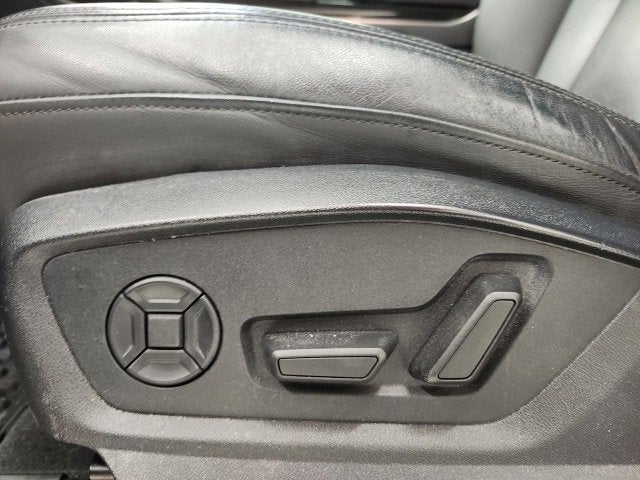 2023 Audi Q7 Premium Plus