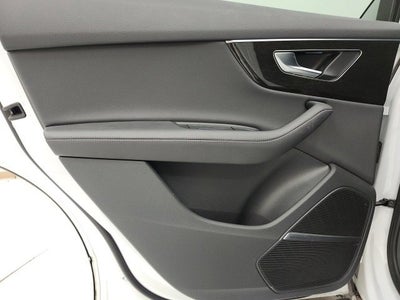 2023 Audi Q7 Premium Plus