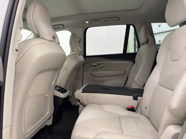 2025 Volvo XC90 Plus