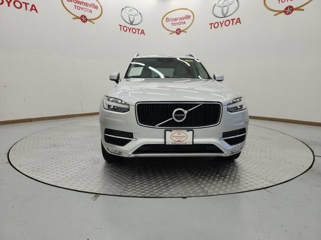 2019 Volvo XC90 Momentum