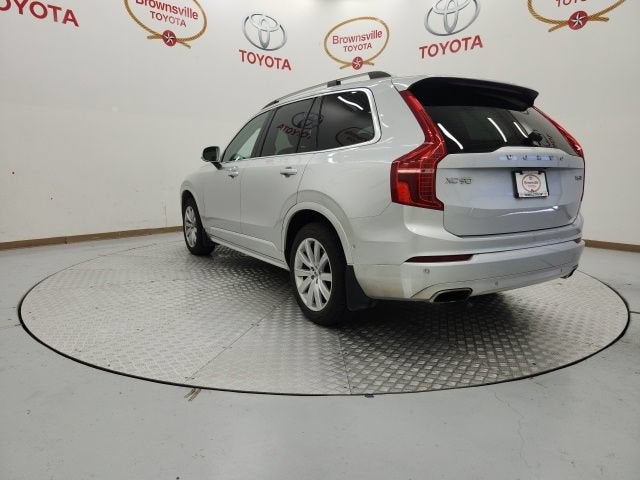 2019 Volvo XC90 Momentum