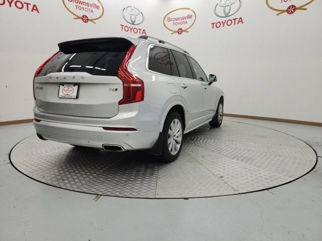 2019 Volvo XC90 Momentum